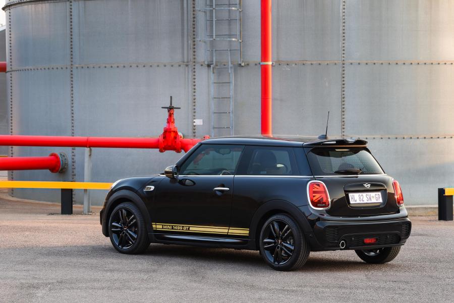  Mini Cooper 1499 GT 2018 года  (ZA) (фото 3 из 25)
